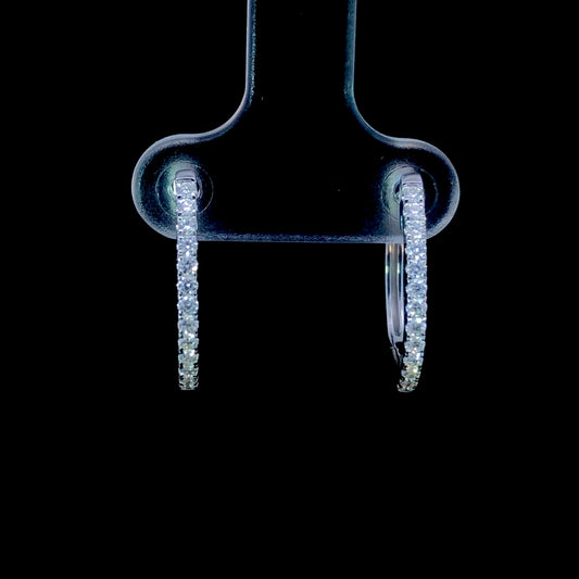 165510 - .30 ctw diamond hoops