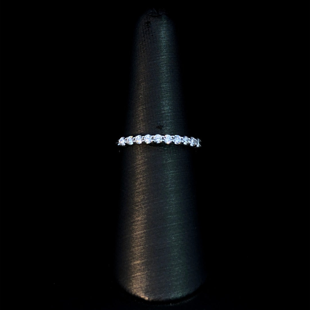 162133 - .33 ctw diamond band