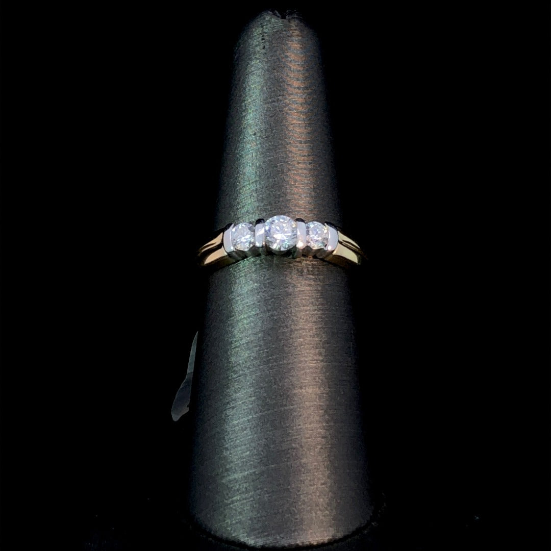 138024 - .50 ctw diamond ring