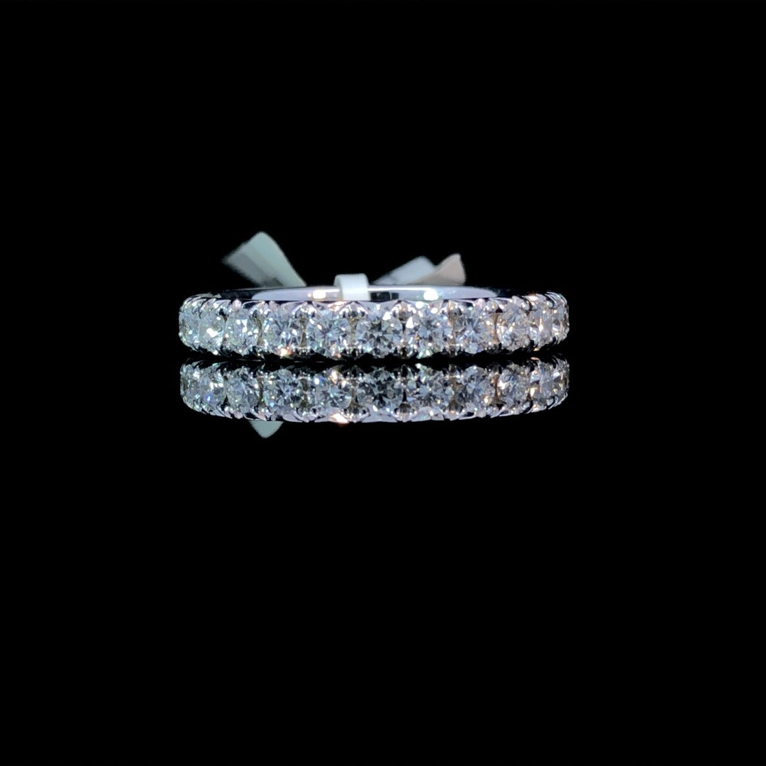 160357 - 1.01 ctw diamond band