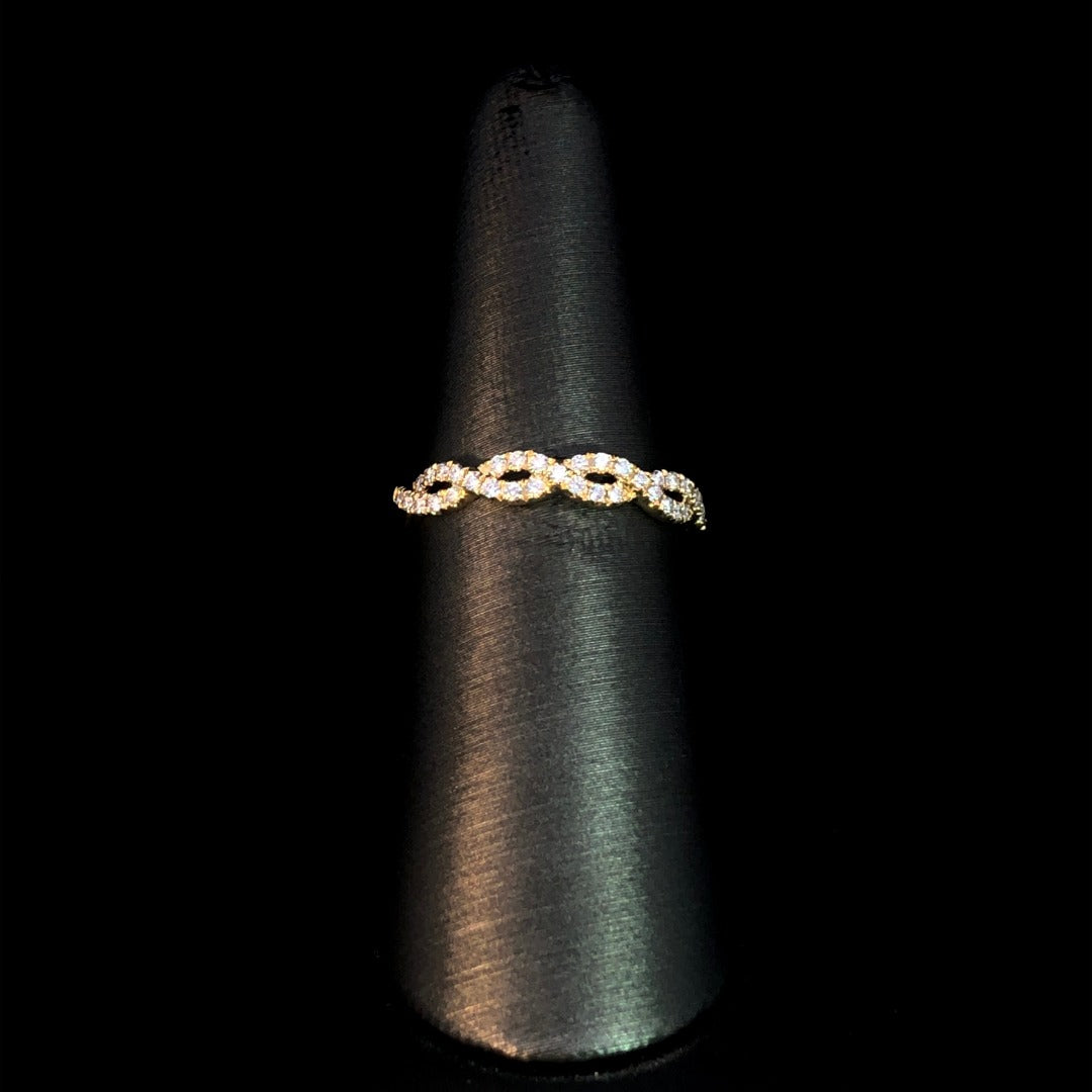 163213 - .22 ctw diamond band