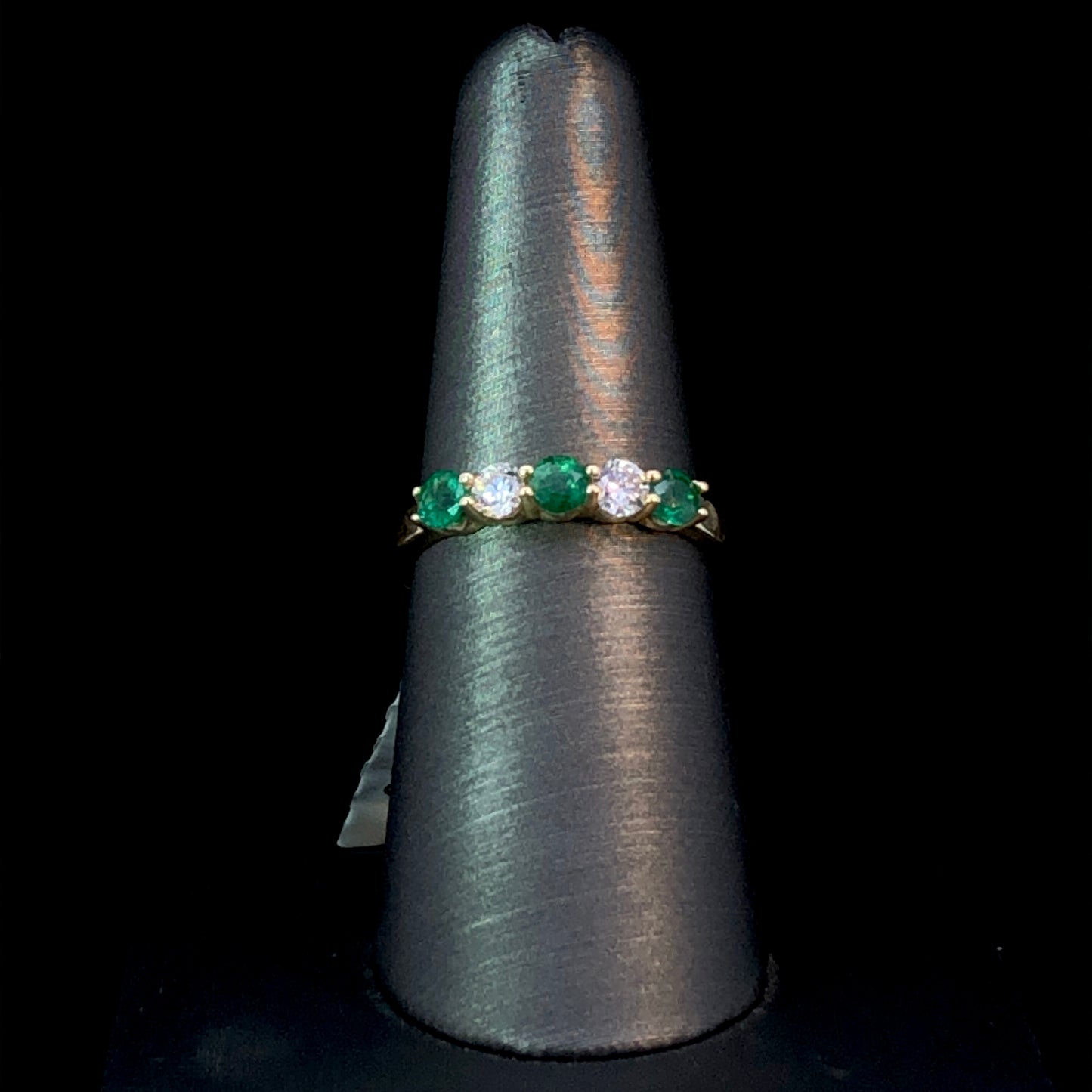 160758 - .77 ctw emerald and diamond ring