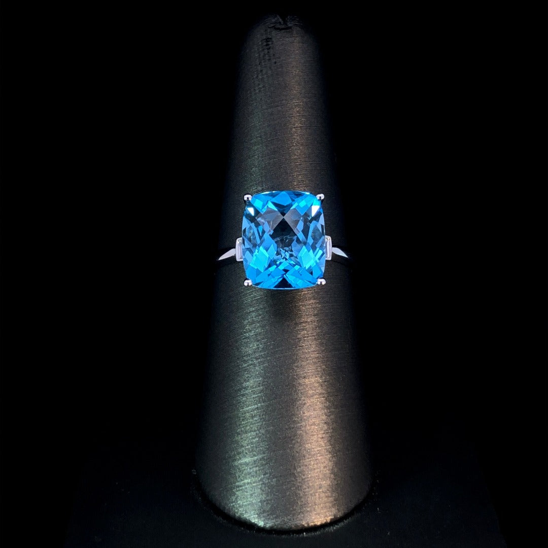 163095 - 6.98 ctw blue topaz and diamond ring