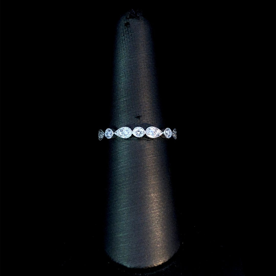 164295 -.20 ctw diamond band