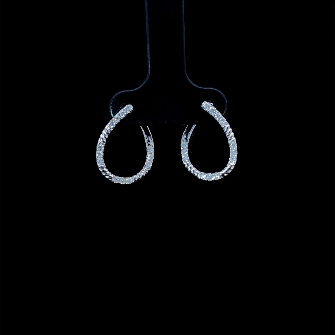 164267 - .23 ctw diamond hoops