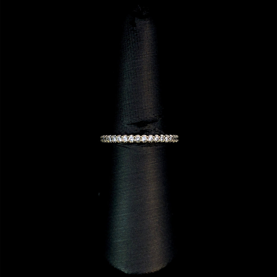 166899 - .27 ctw Diamond Ring