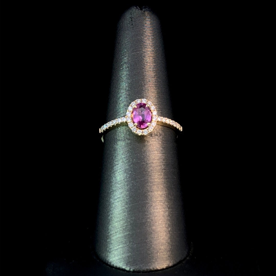 150904 - .82 ctw pink sapphire and diamond ring