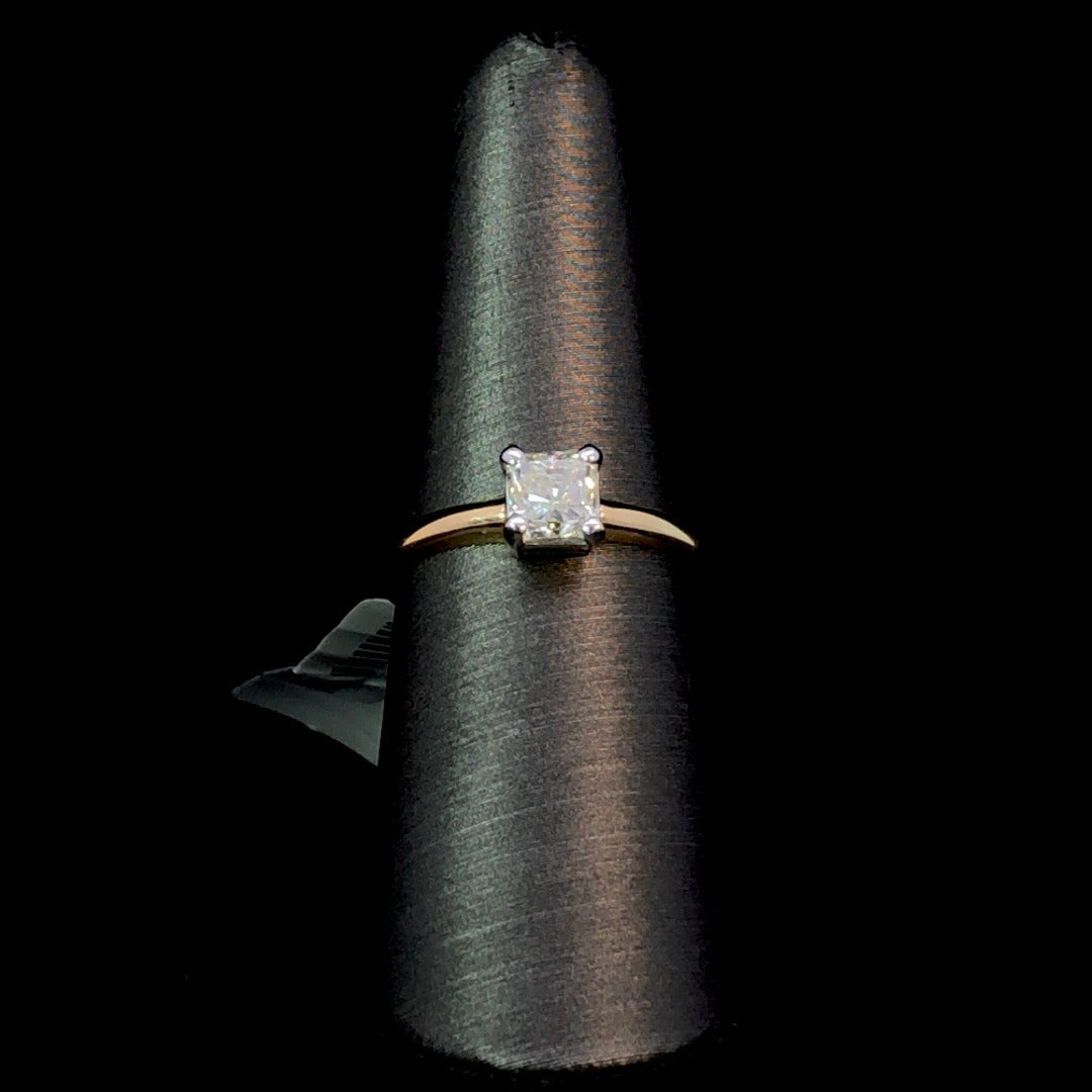 142622 - 1.01 ct diamond ring