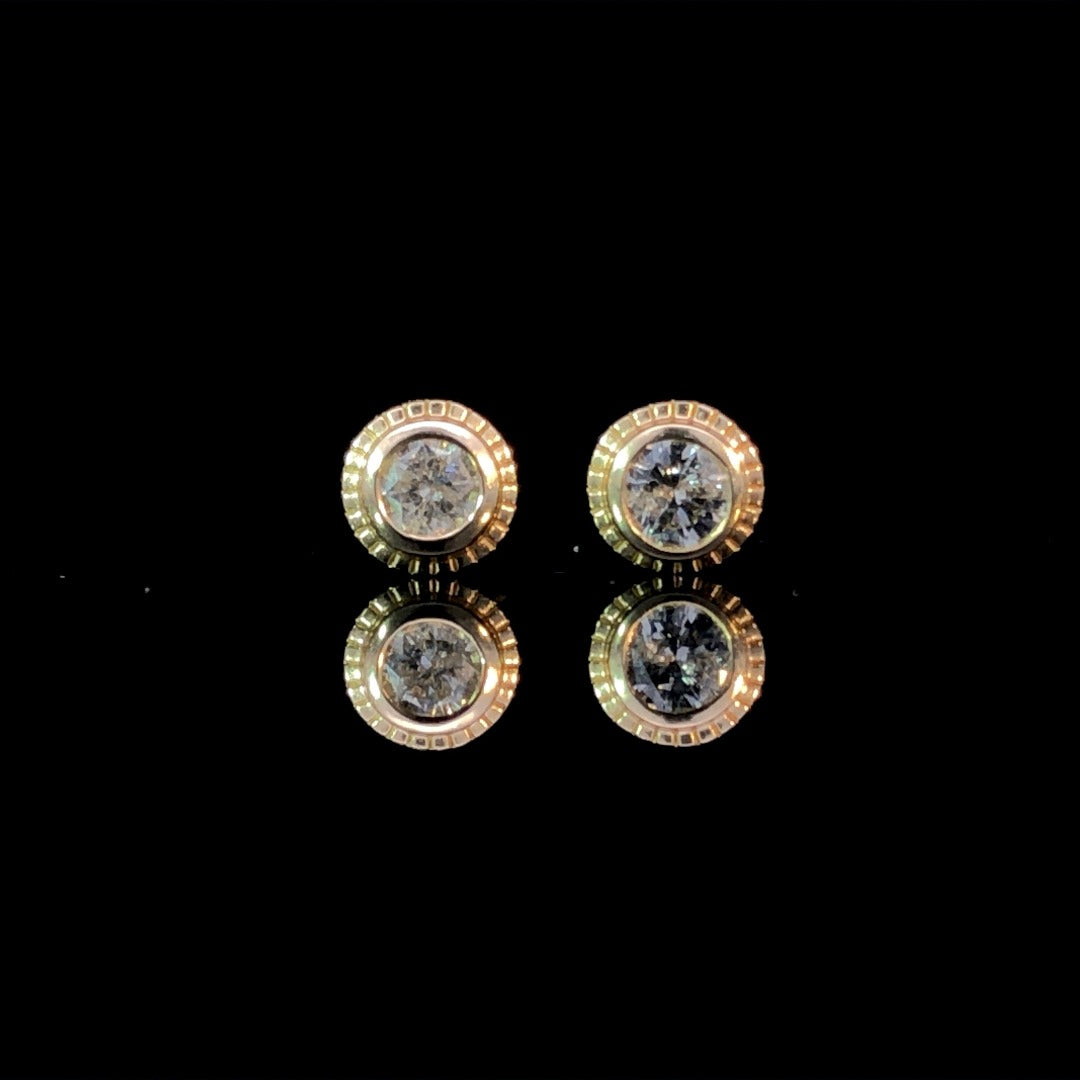160998 - .36 ctw diamond earrings
