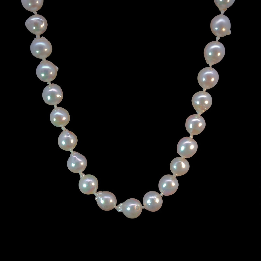 163618 - Pearl necklace