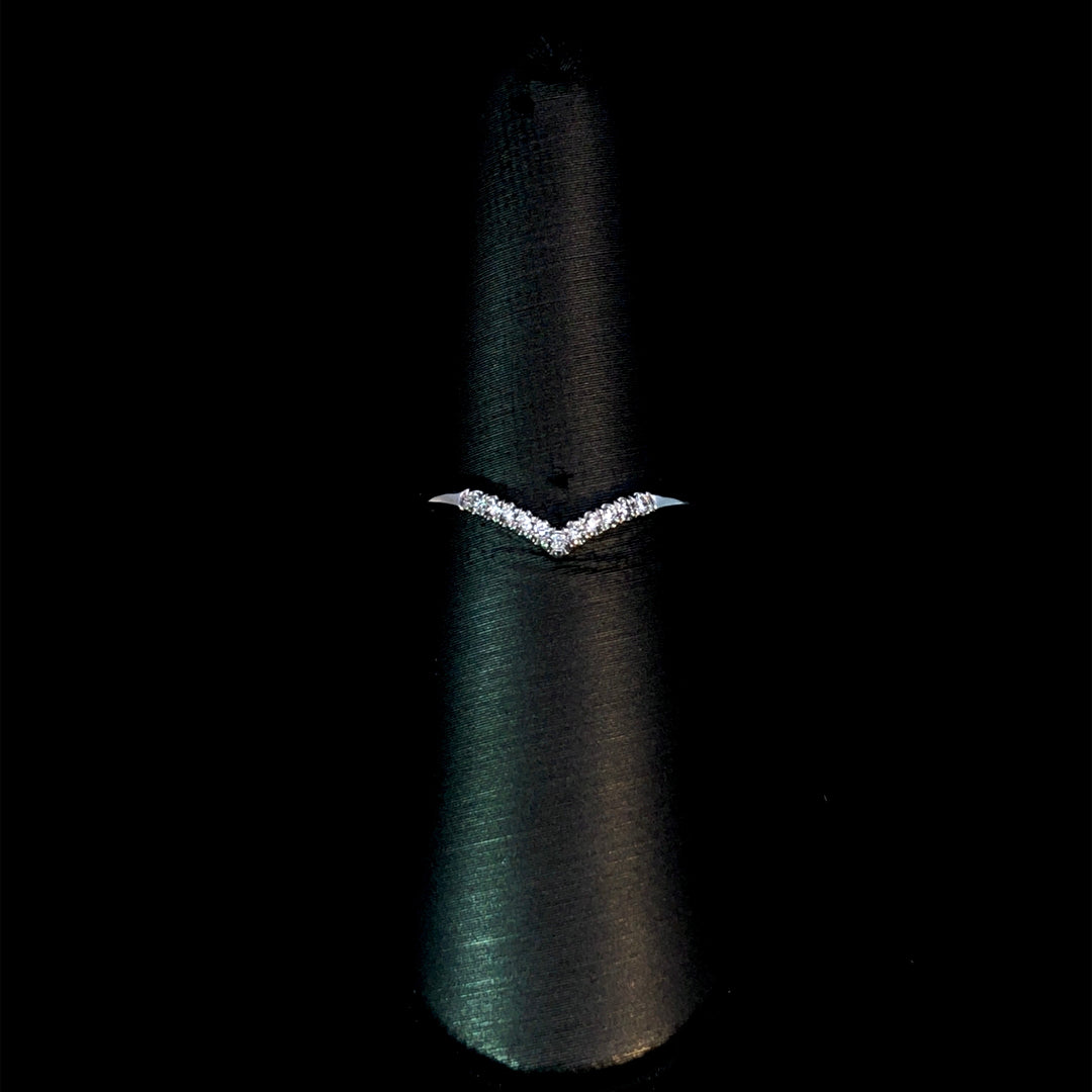161837 - .08 ctw diamond band