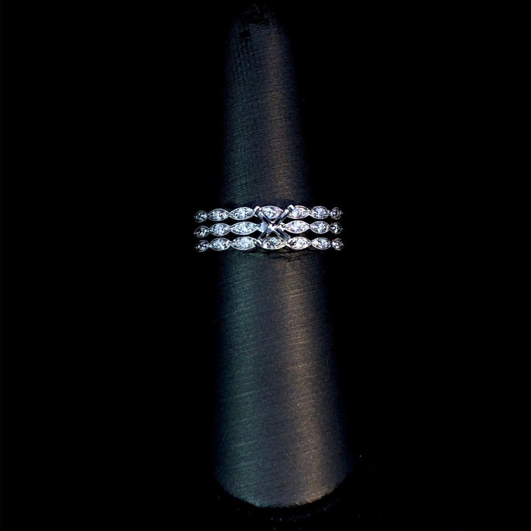 164209 - .06 ctw diamond semi mount