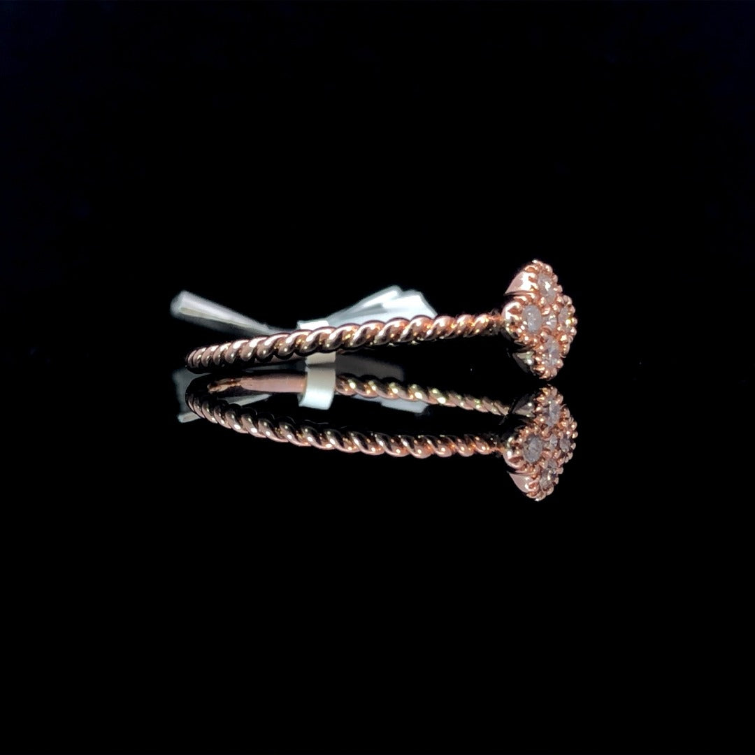 156650 - .10 ctw diamond ring