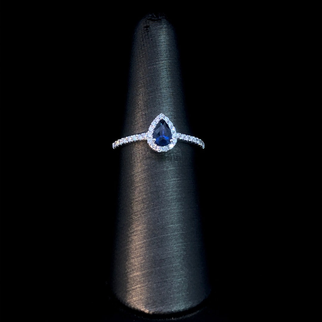 163223 - Sapphire and diamond ring