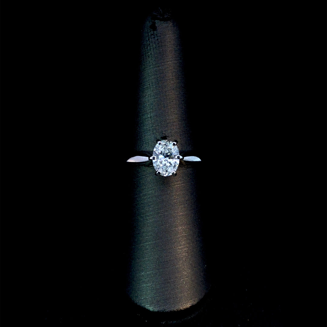 165671 - 1.02 ctw diamond ring
