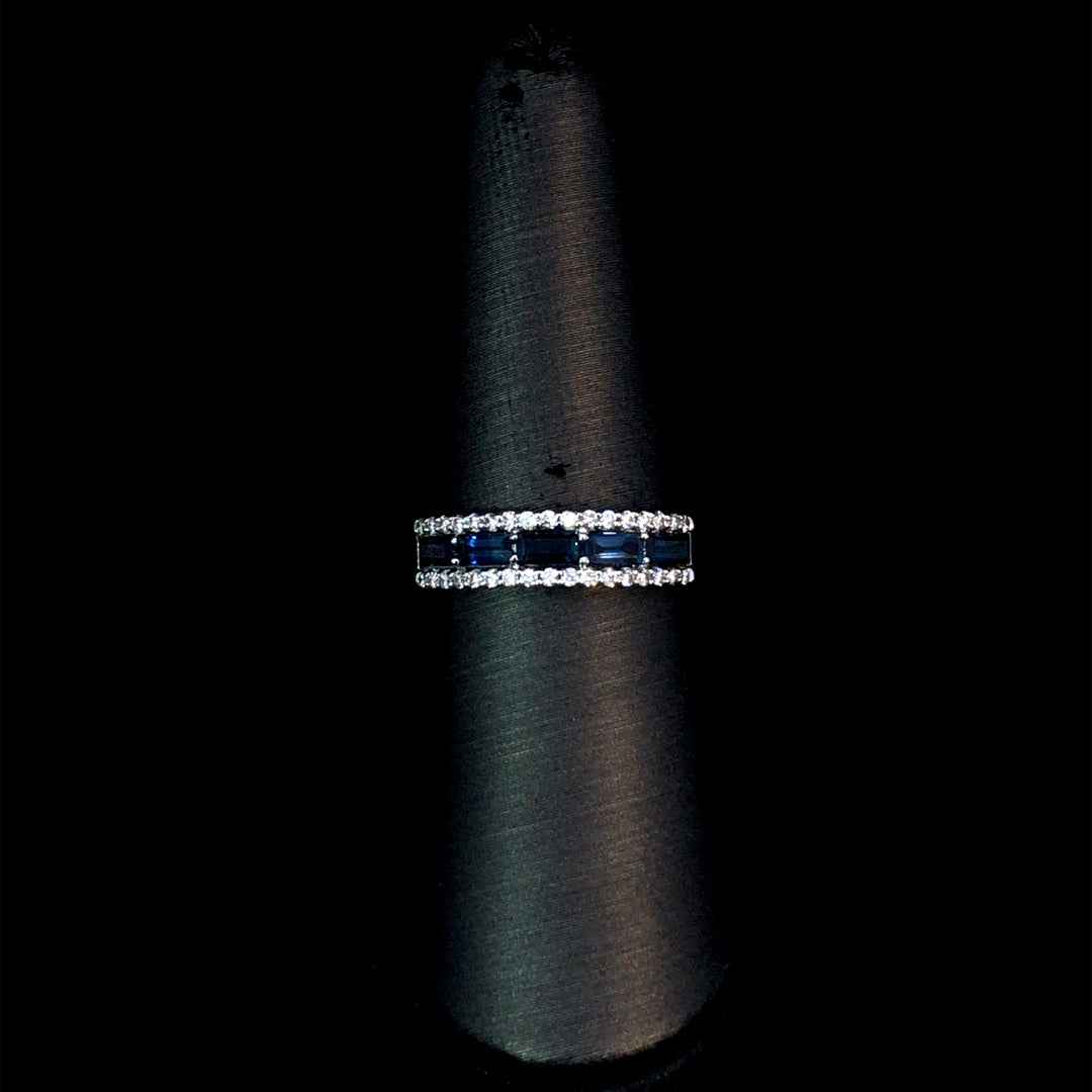 164953 - 1.04 ctw diamond and sapphire band