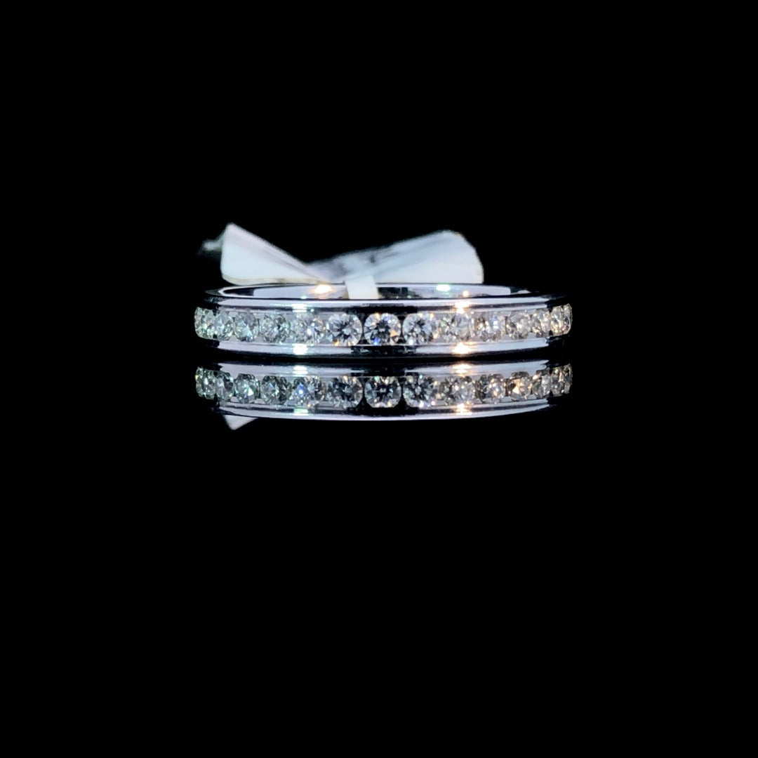 118435 - .66 ctw diamond band