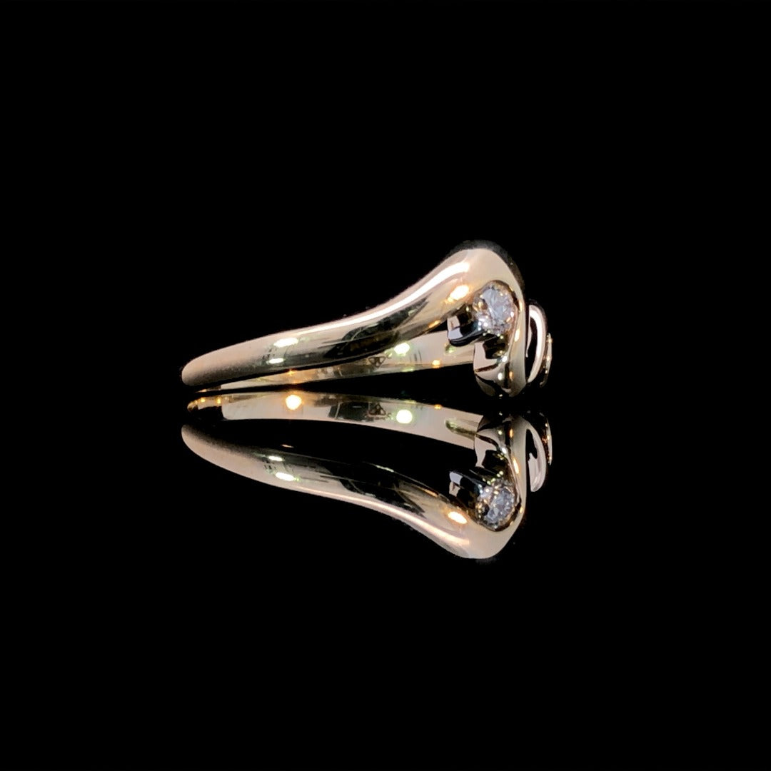 163047 - .06 ctw diamond ring