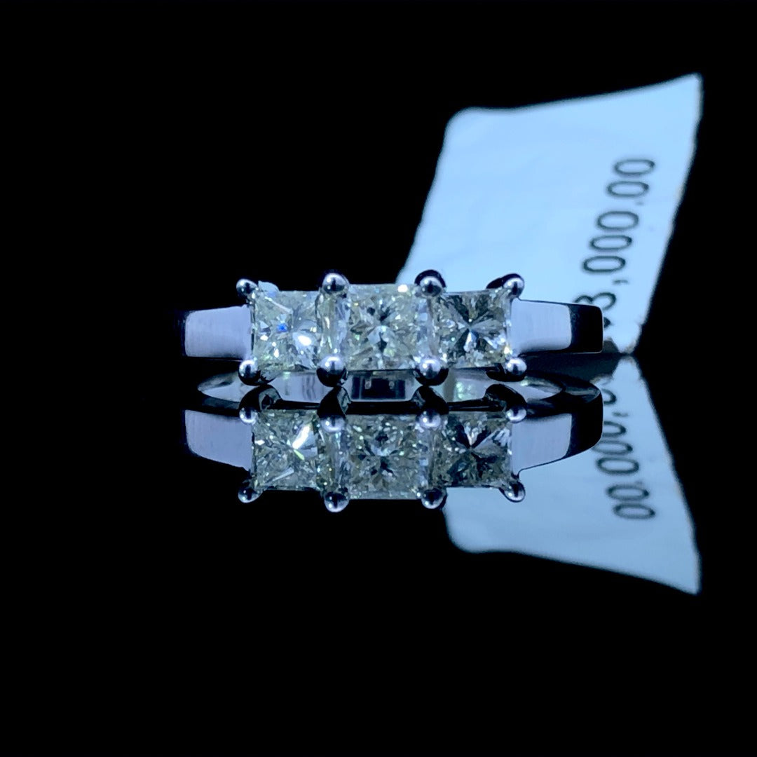 127991 - 1.00 ctw diamond ring
