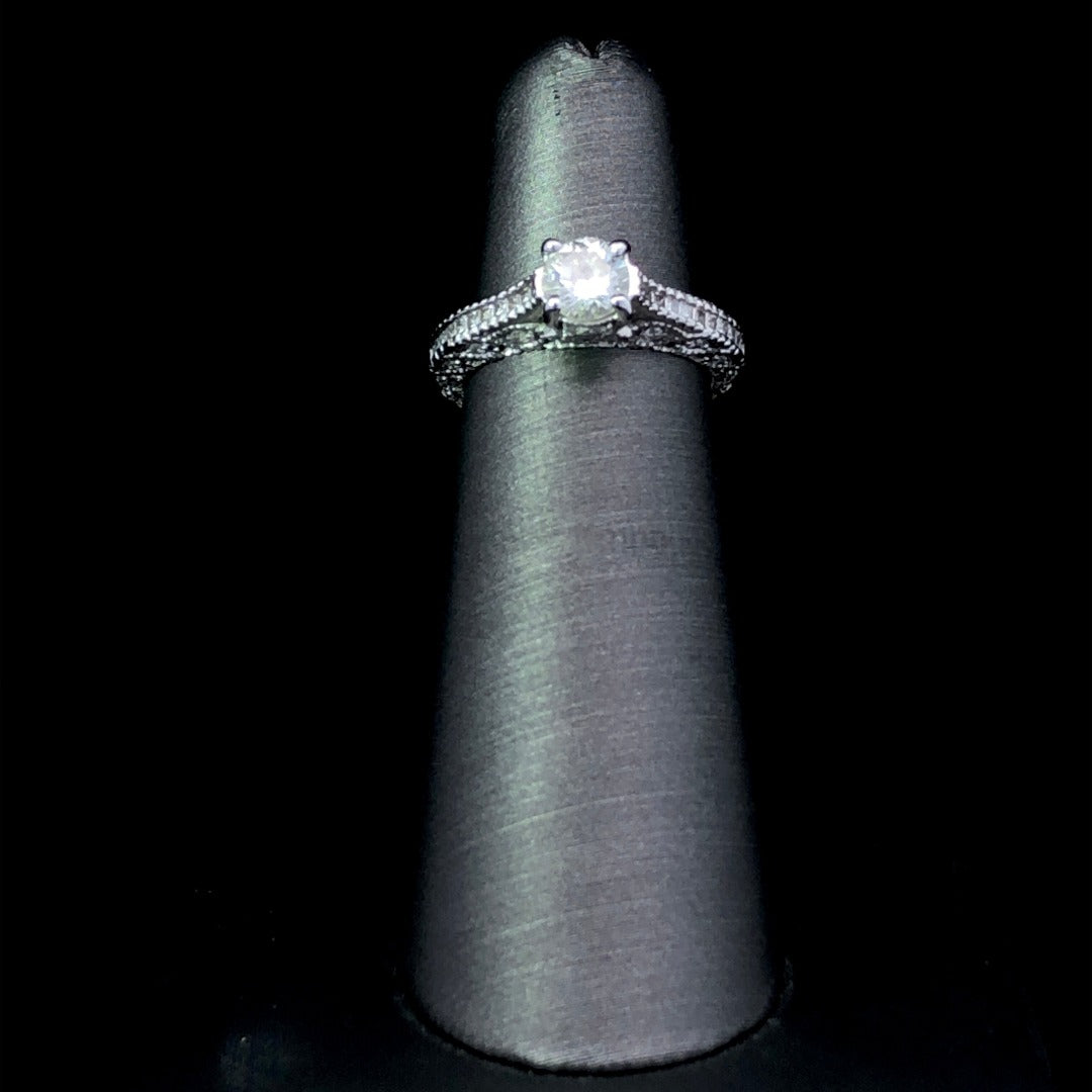 154402 - .83 ctw diamond ring