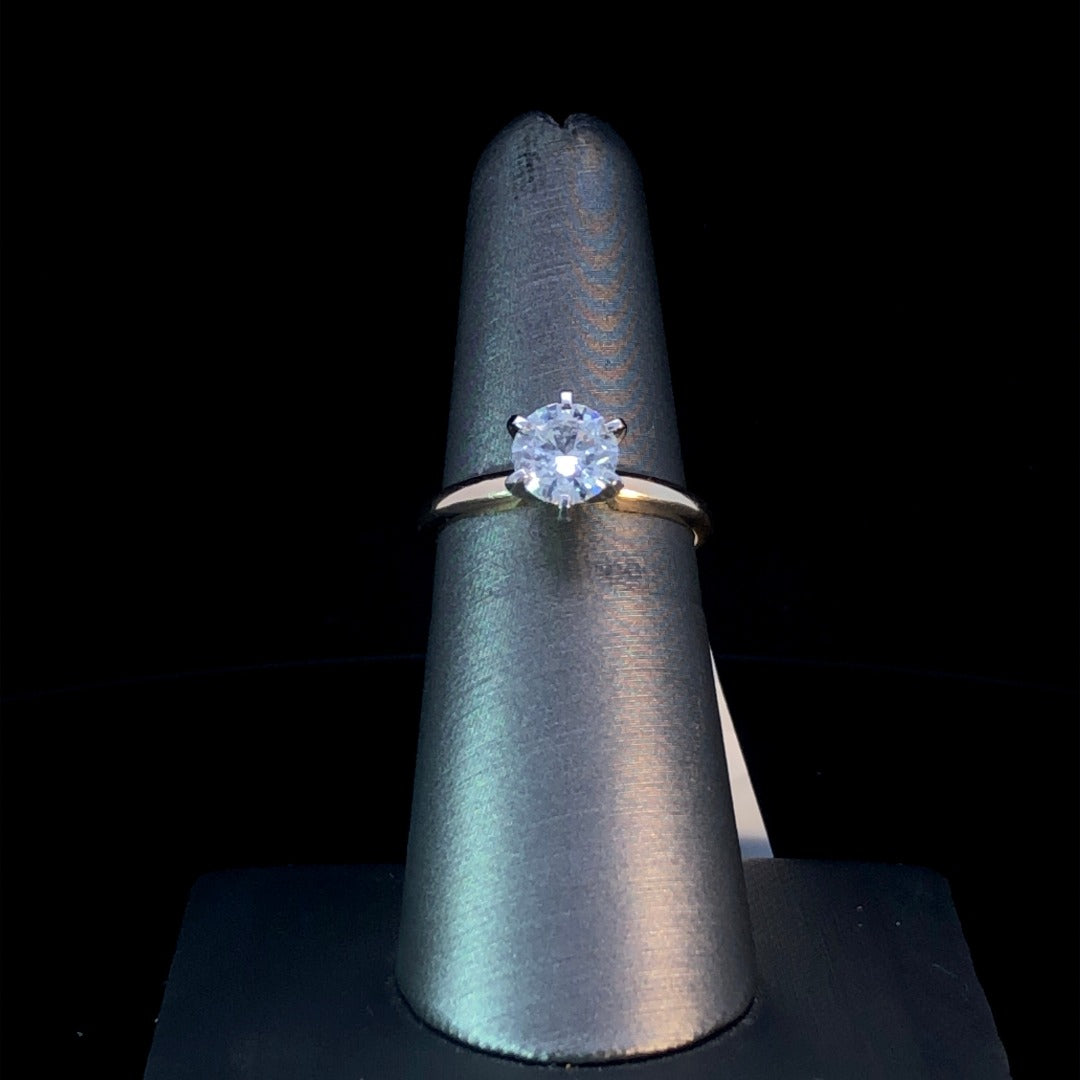 160145 - 1.01 ct diamond ring
