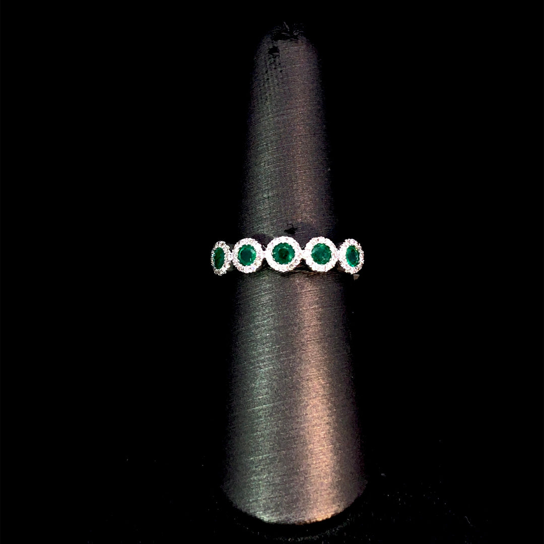 164027 - .85 ctw emerald and diamond ring