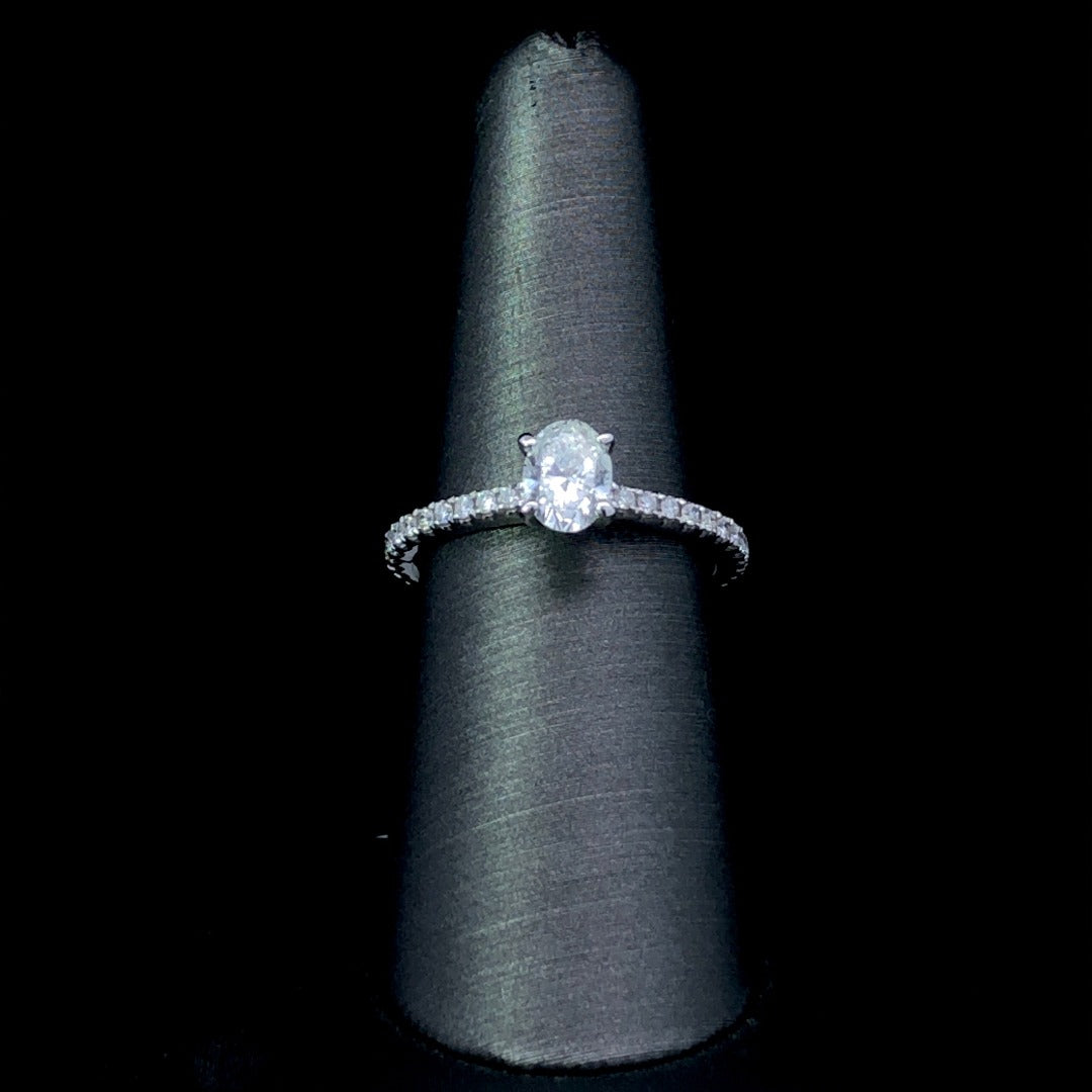 160690 - 1.00 ctw diamond ring