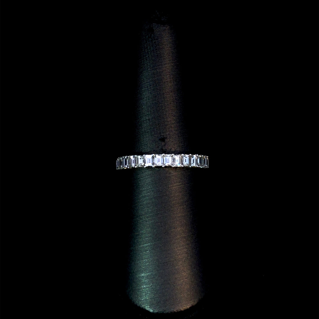 164948 - .98 ctw diamond band