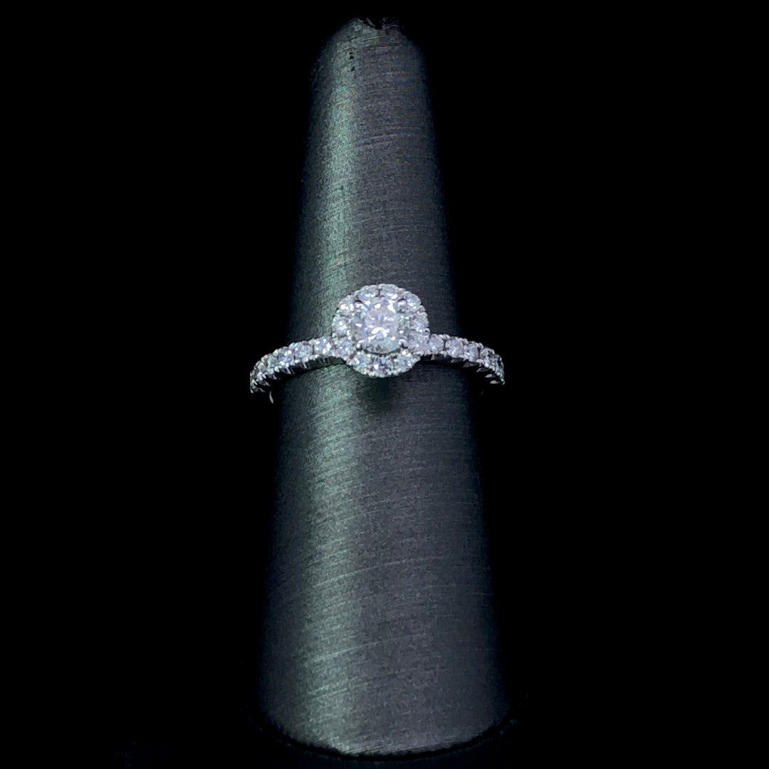 160740 - .82 ctw diamond ring