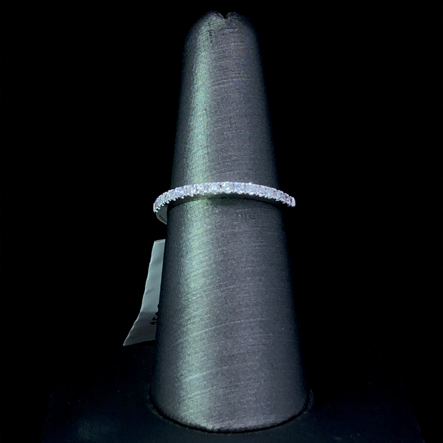 159287 - .25 ctw diamond band