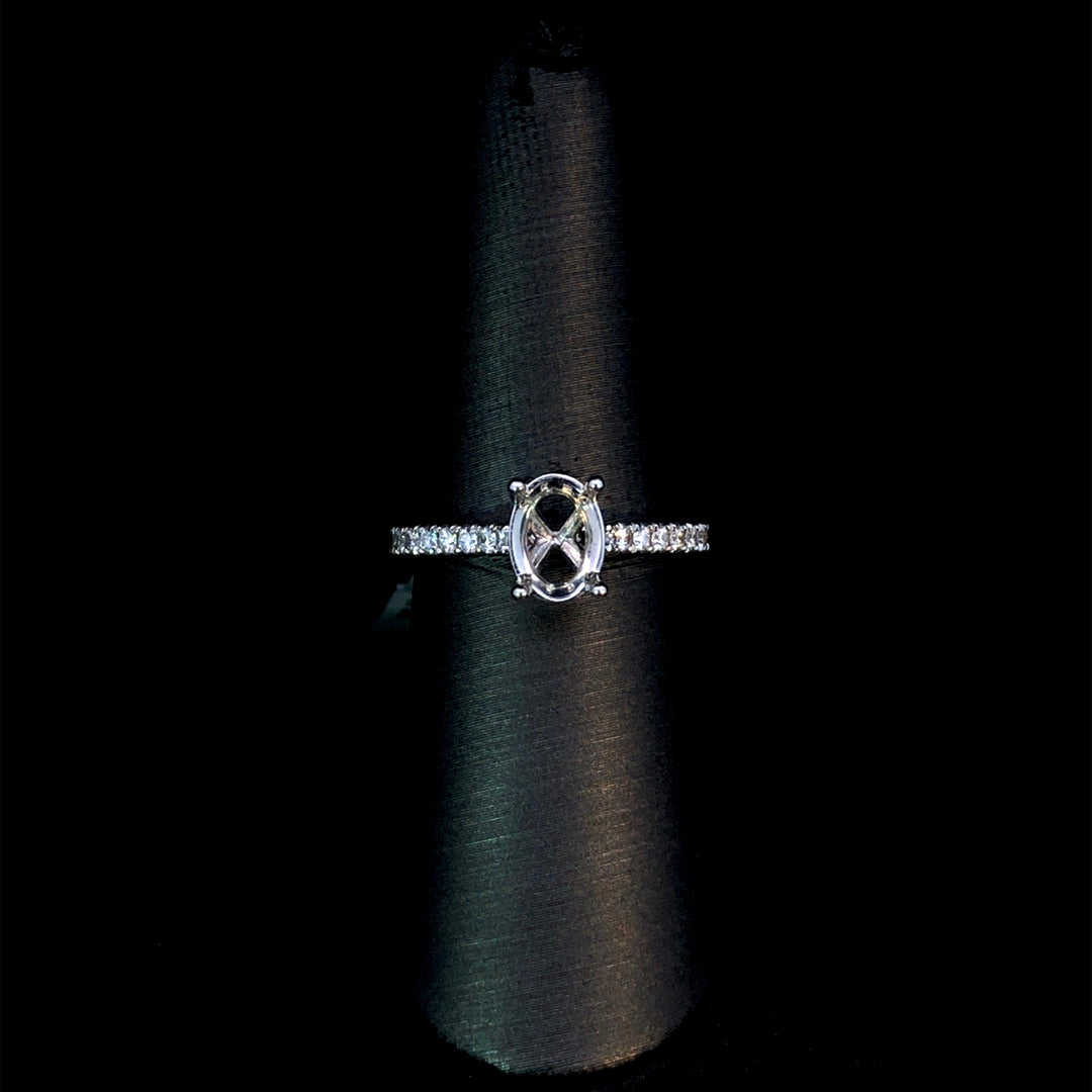 162457 - .30 ctw diamond semi mount
