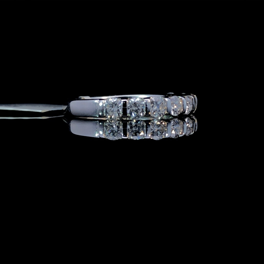 163566 - 1.00 ctw diamond band