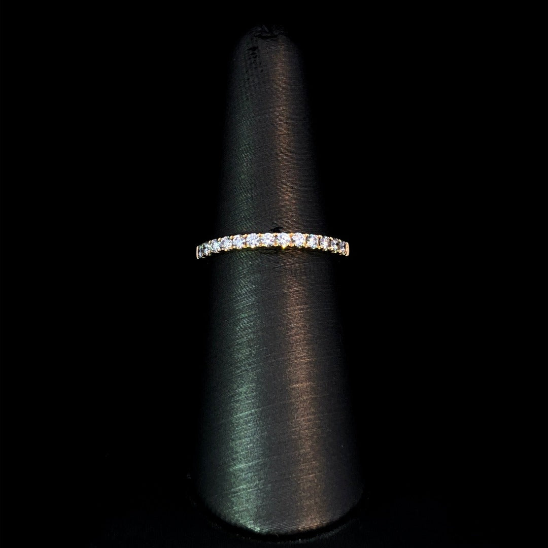161469 - .28 ctw diamond band