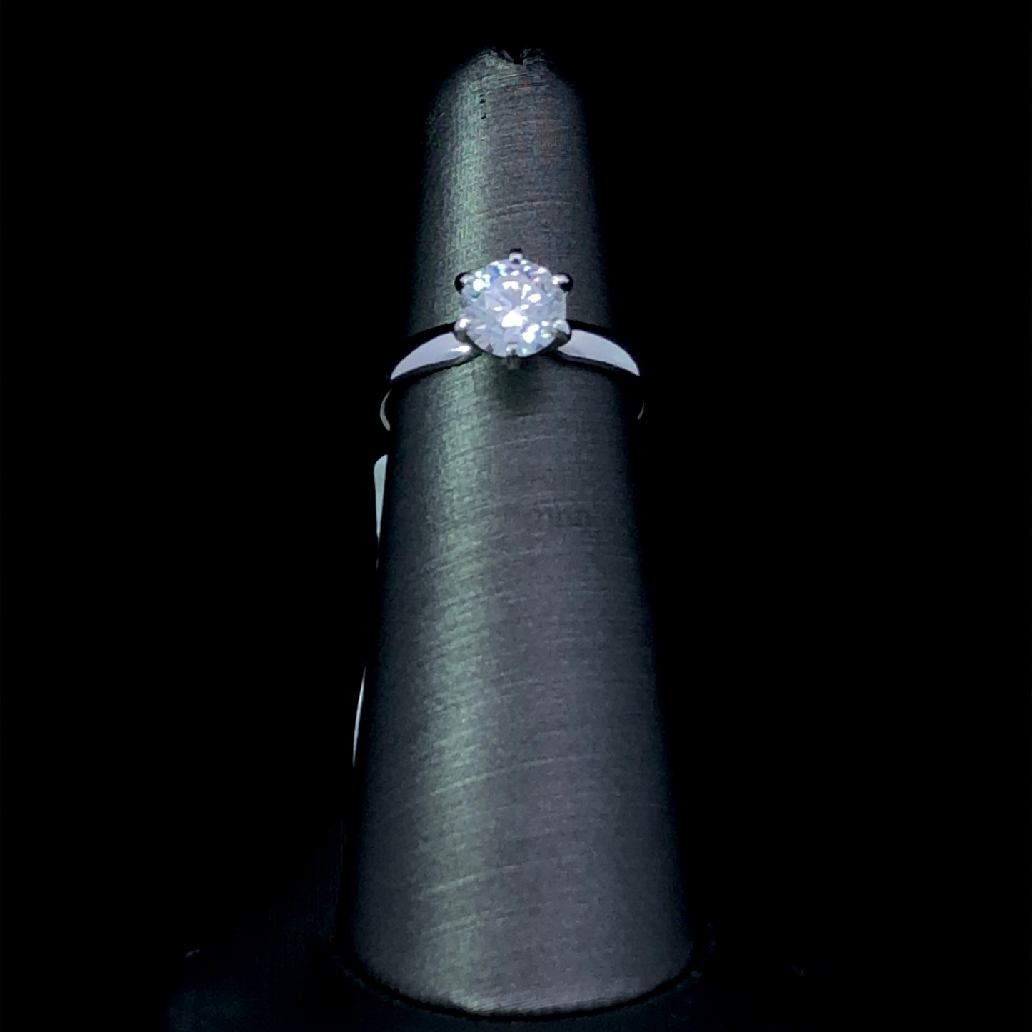 155956 - 1.08 ct diamond ring