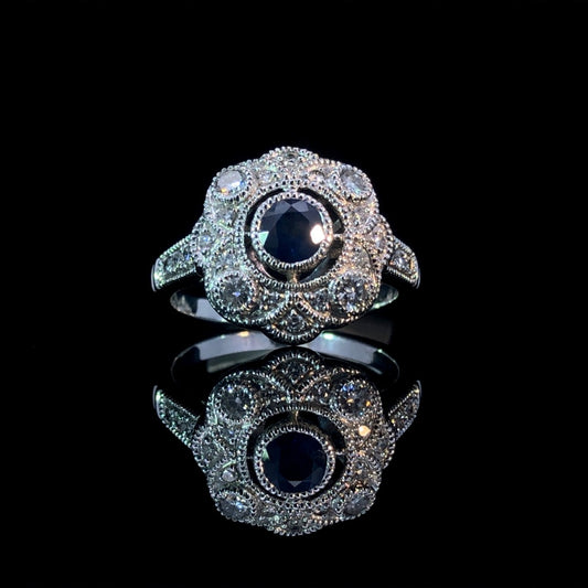 159941 - Sapphire and diamond ring