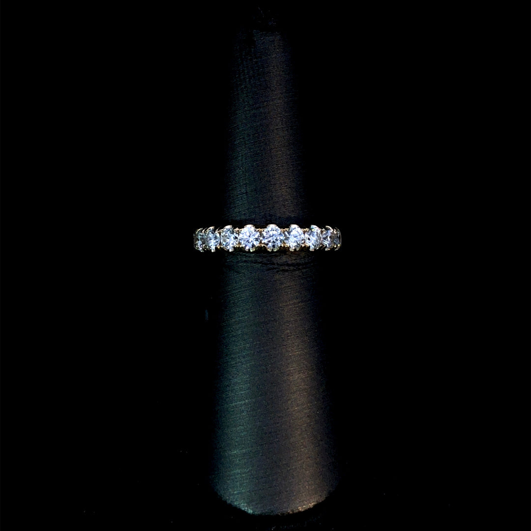 165443 - .96 ctw diamond band