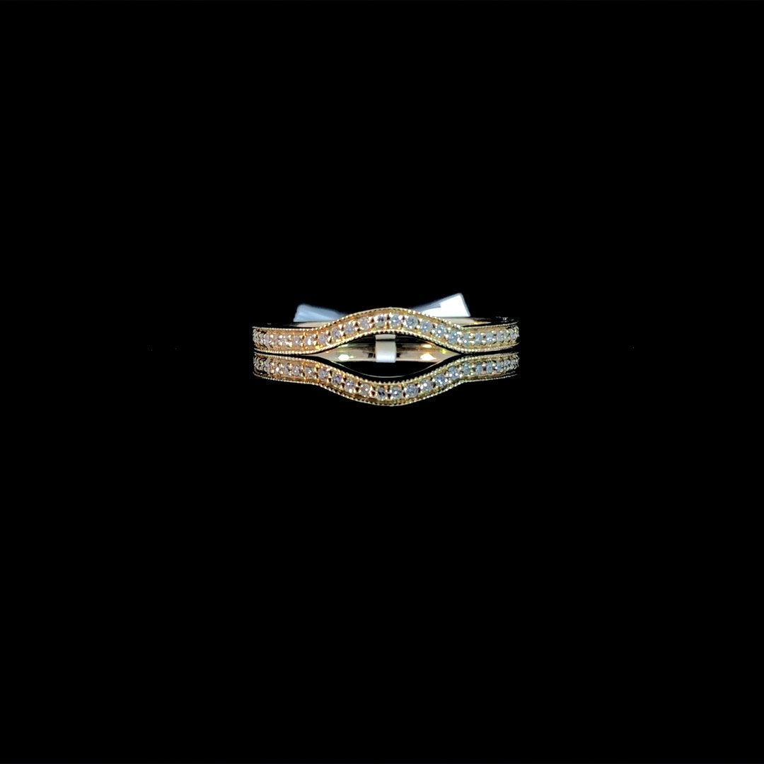 148166 - .14 ctw diamond band