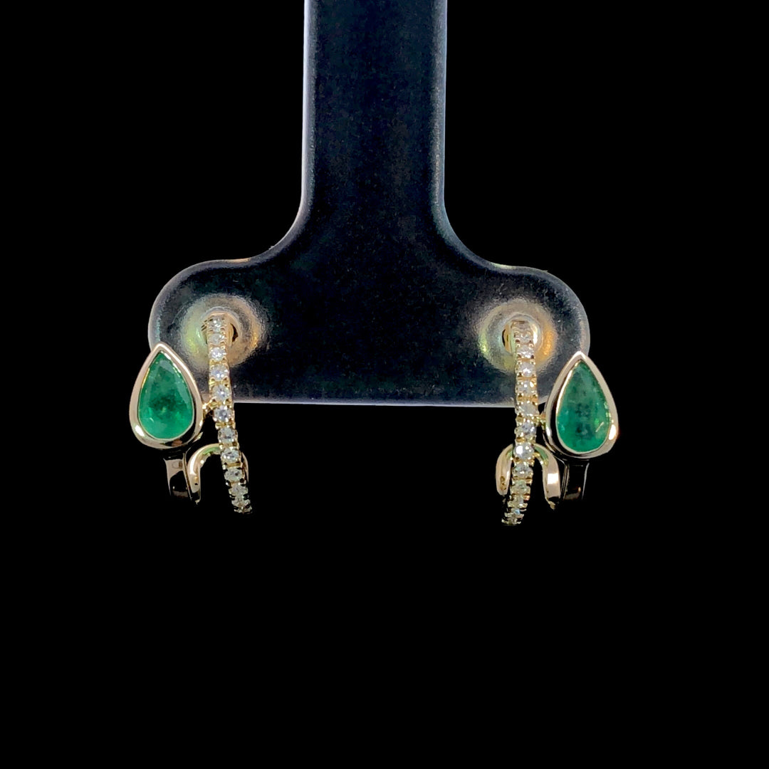 166962 - Emerald and diamond earrings