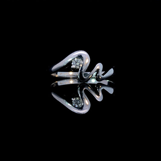 163046 - .06 ctw diamond ring
