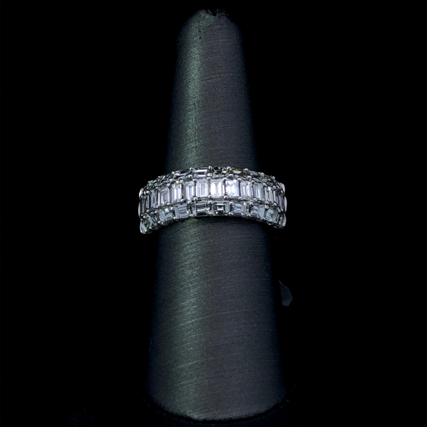 160654 - 2.39 ctw diamond ring