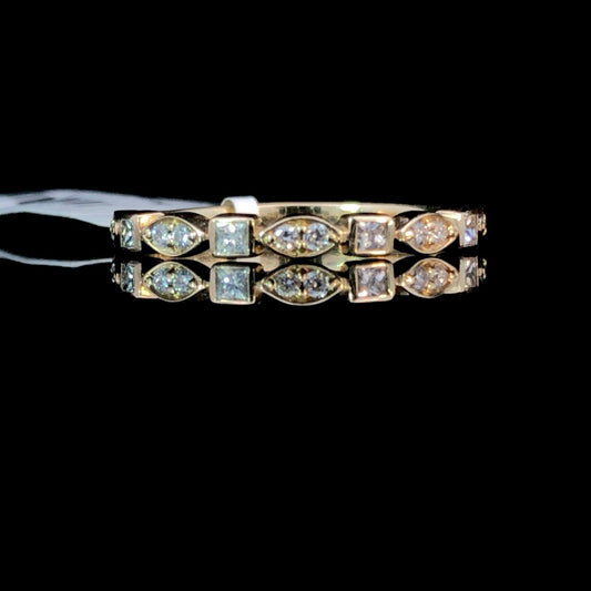 154395 - .26 ctw diamond band
