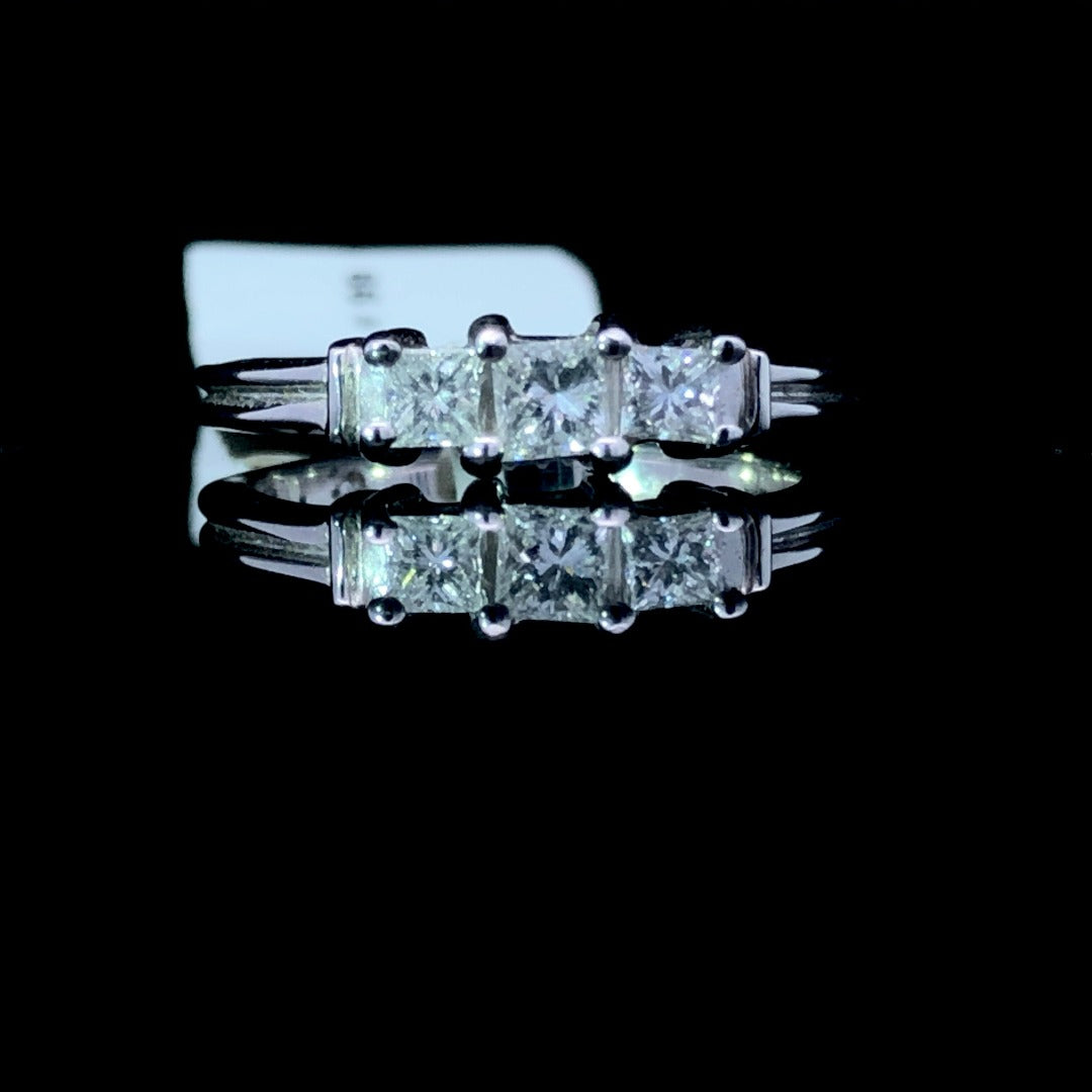 128817 - .50 ctw diamond ring