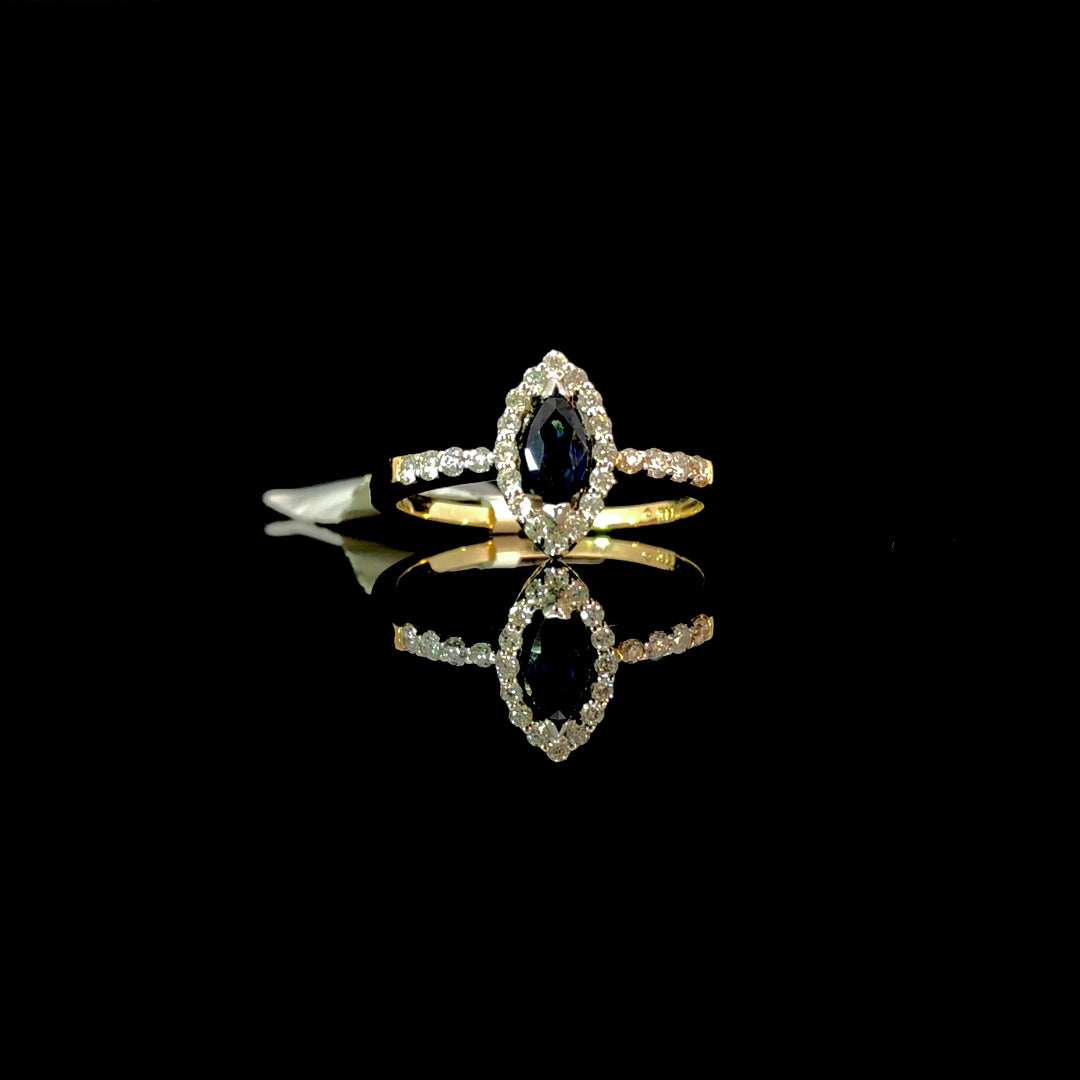 162888 - .52 ctw sapphire and diamond ring