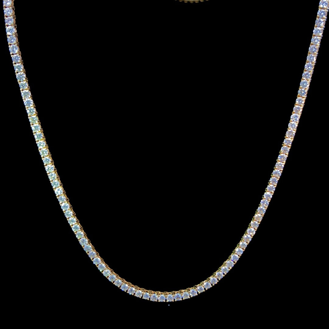 159467 - 8.81 ctw diamond necklace