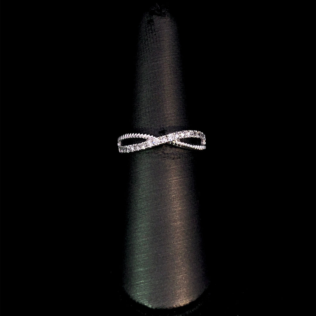 160848 - .25 ctw diamond ring