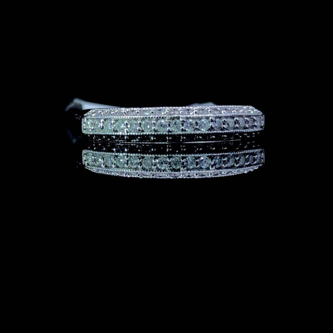 159543 - .25 ctw diamond band