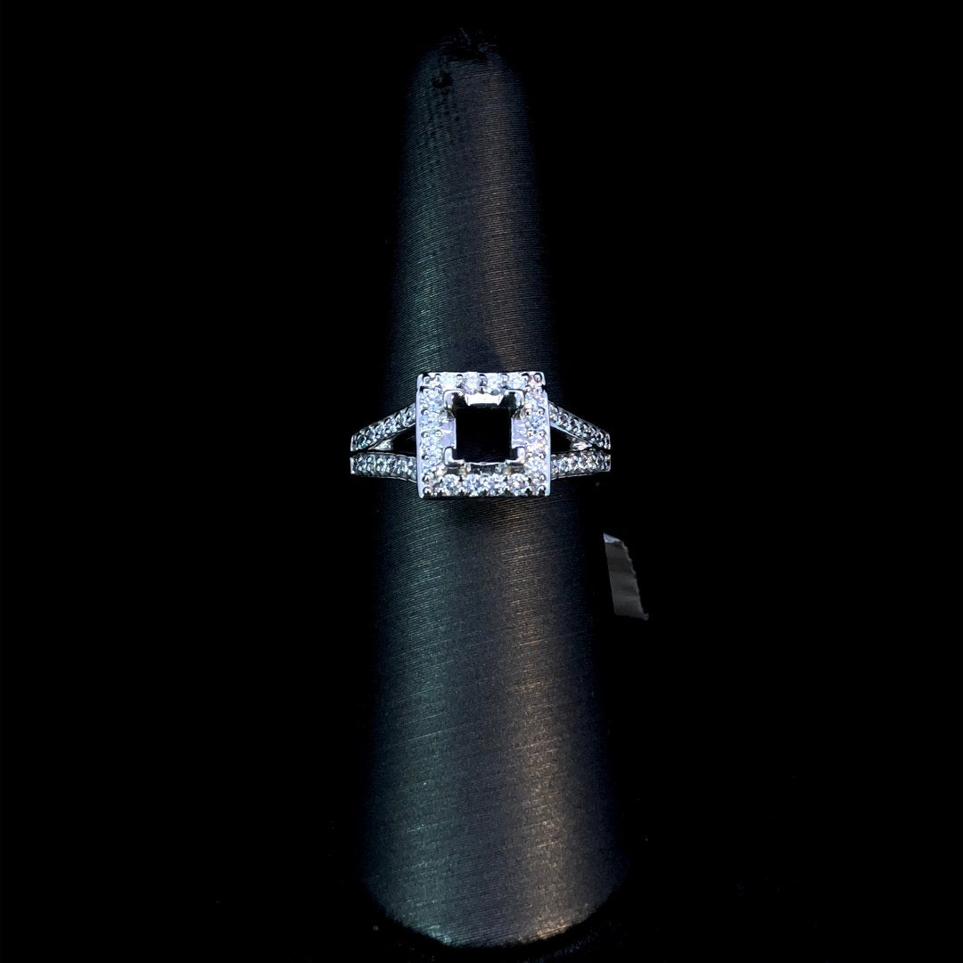 147311 - .45 ctw diamond semi mount