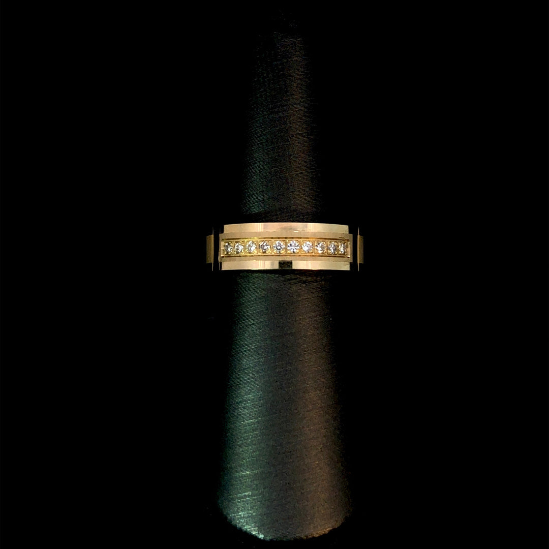 161712 - .15 ctw diamond band