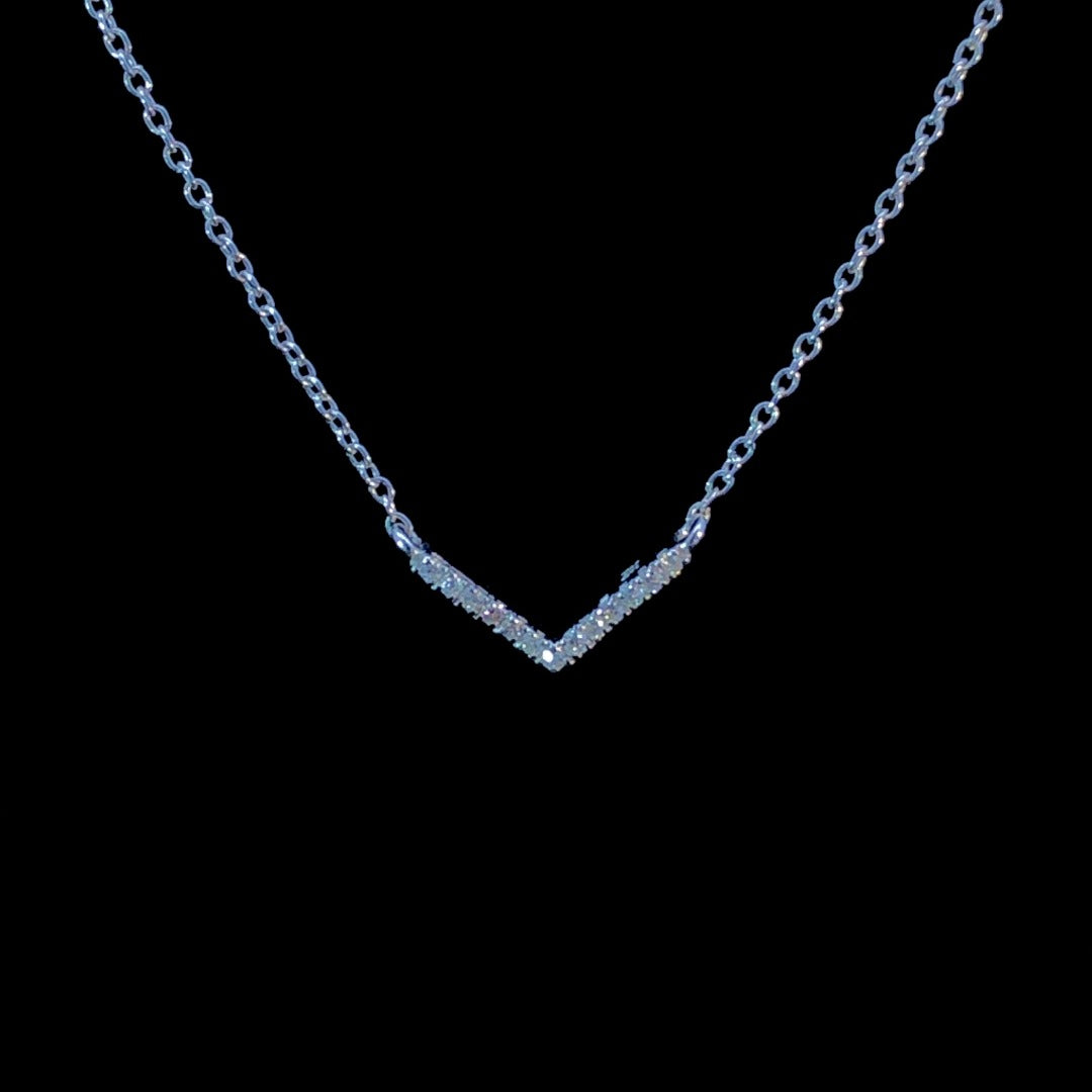 160830 - .05 ctw diamond necklace