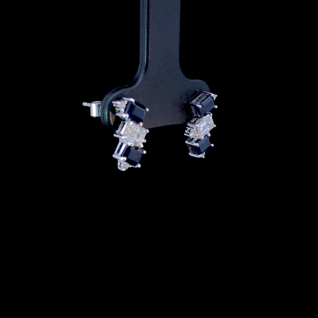 163119 - 1.53 ctw diamond and sapphire earrings